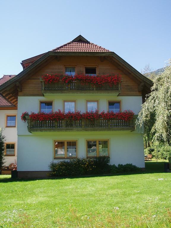 Appartement Pension Grasser Bad Kleinkirchheim Exterior foto